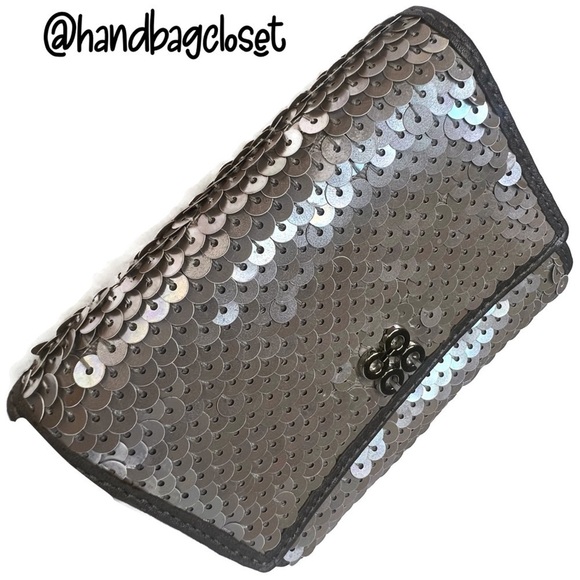 Coach Audrey Pearl Rocker Optic C Sequin Sequence Wristlet Wallet - Picture 3 of 11